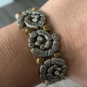 Inspire/create bracelet